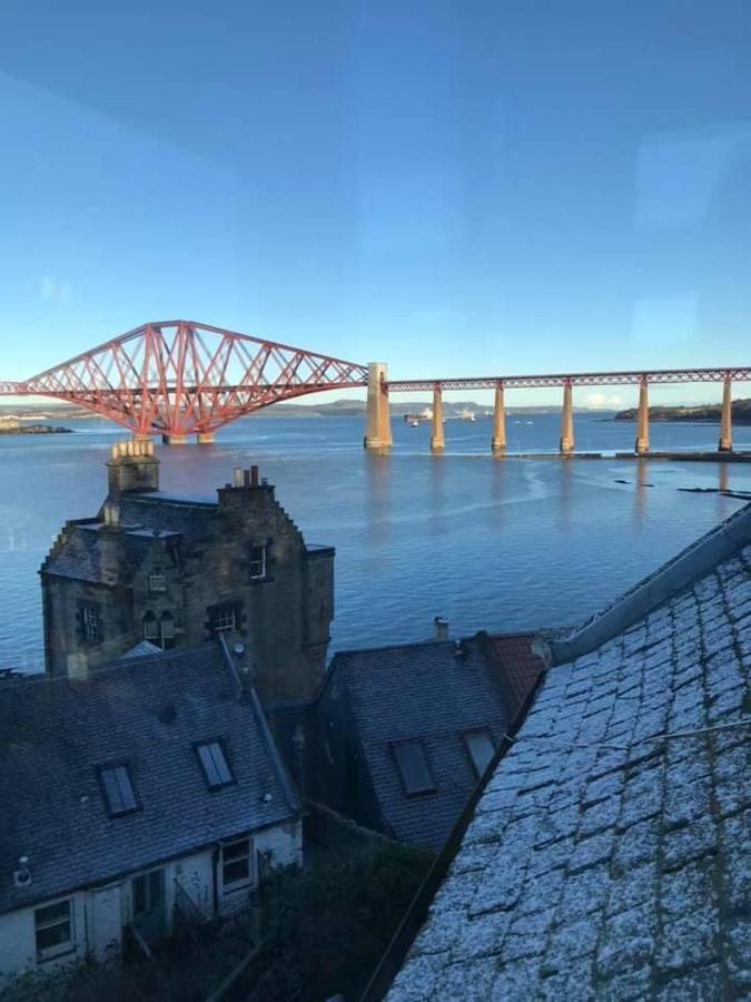 Forth Reflections Self Catering South Queensferry Buitenkant foto