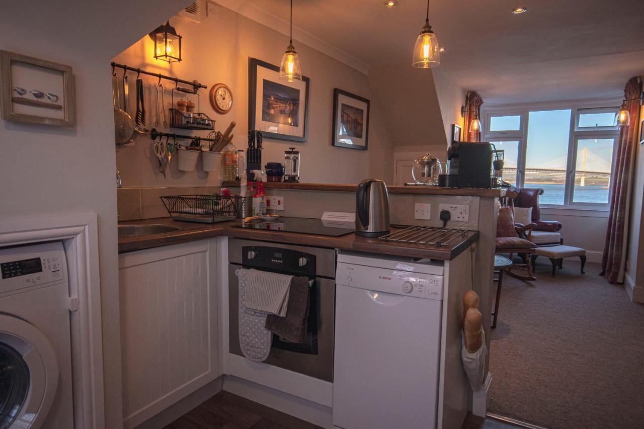 Forth Reflections Self Catering South Queensferry Buitenkant foto