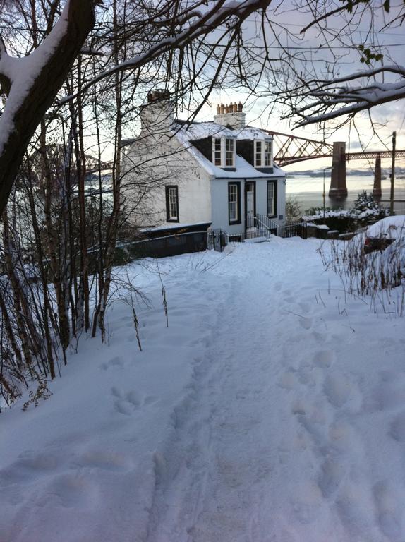 Forth Reflections Self Catering South Queensferry Buitenkant foto
